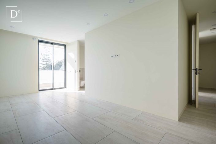 Image No.24-4 Bed Villa for sale