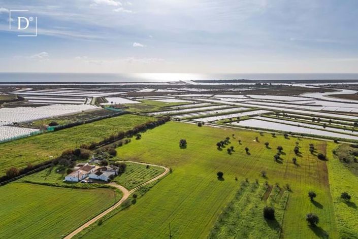 Image No.40-4 Bed Villa for sale