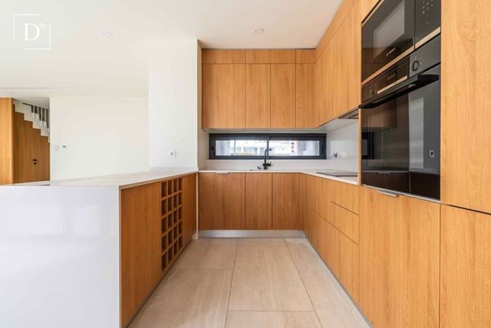 Image No.5-4 Bed Villa for sale