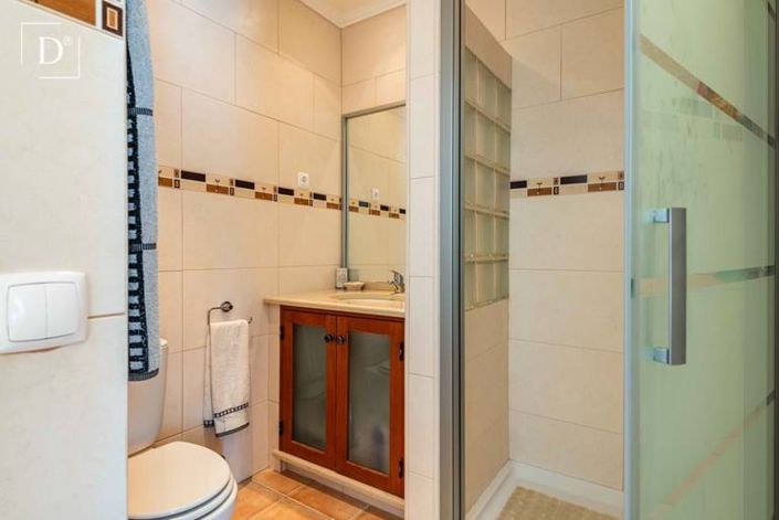 Image No.18-3 Bed Villa for sale