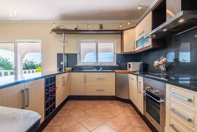 1-12496-a6143ebb3cb0547d86cbab874af8e5c603a53