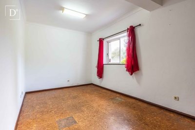 1-12469-a6143ebb3cb0547d86cbab874af8e5c603a53