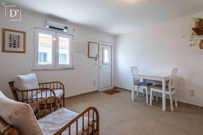 Image No.5-1 Bed Townhouse for sale