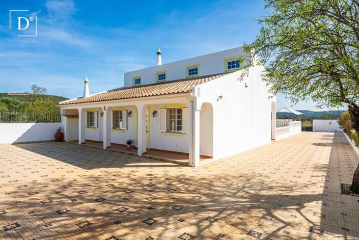 Image No.3-3 Bed Villa for sale