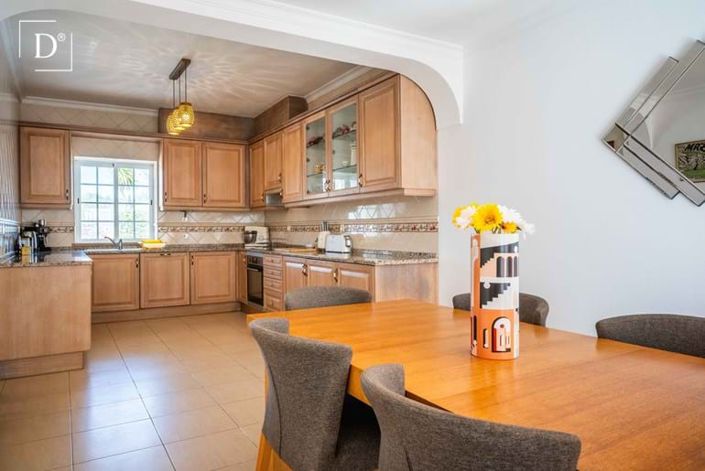 Image No.7-3 Bed Villa for sale