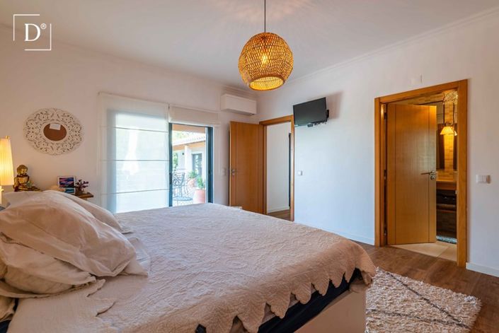 Image No.14-4 Bed Villa for sale