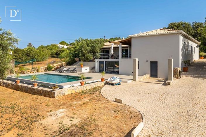 Image No.8-4 Bed Villa for sale