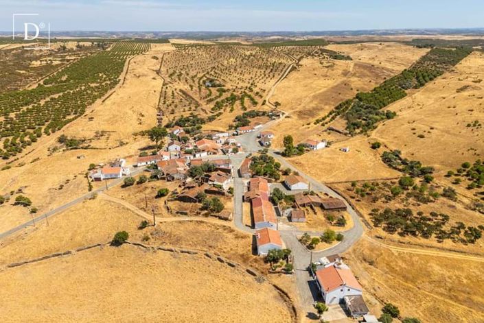 Image No.17-2 Bed Villa for sale