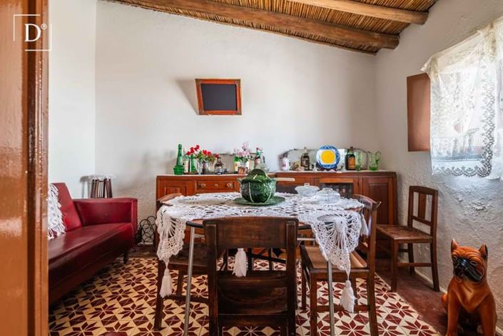 Image No.5-2 Bed Villa for sale