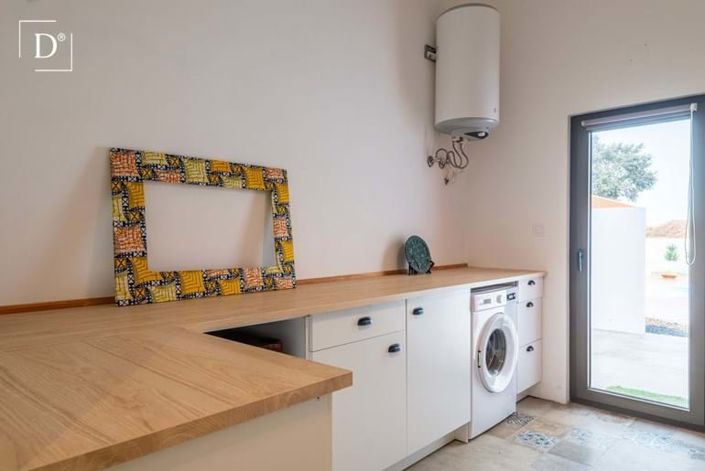 Image No.10-4 Bed Villa for sale