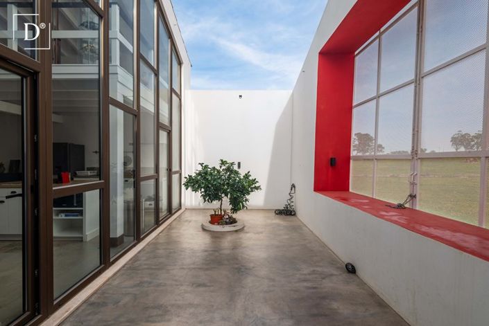 Image No.3-4 Bed Villa for sale