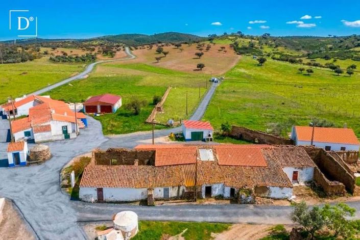 Image No.8-Townhouse for sale