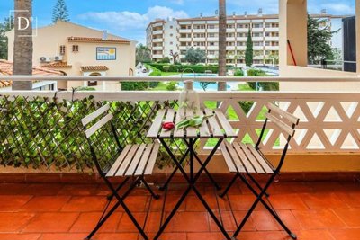 1-12521-a6143ebb3cb0547d86cbab874af8e5c603a53