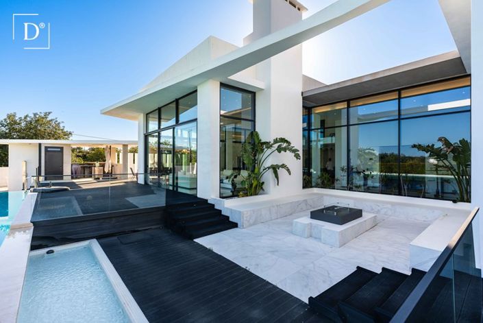 Image No.21-4 Bed Villa for sale