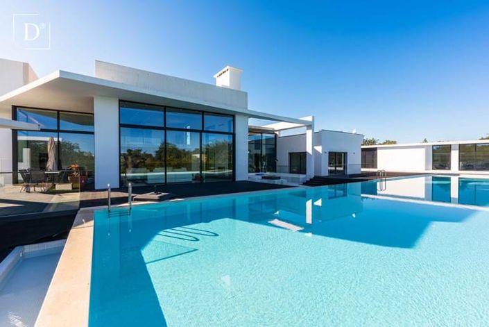 Image No.23-4 Bed Villa for sale