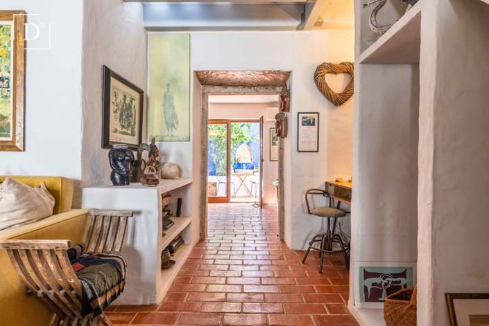 Image No.15-2 Bed Villa for sale