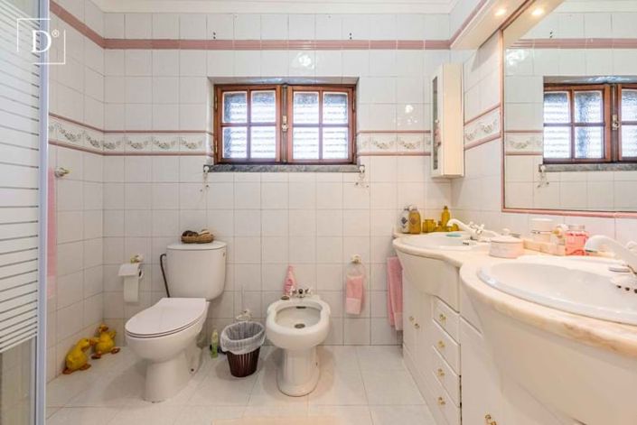 Image No.15-3 Bed Villa for sale