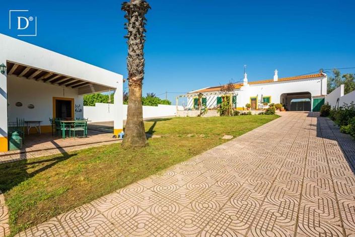 Image No.34-3 Bed Villa for sale