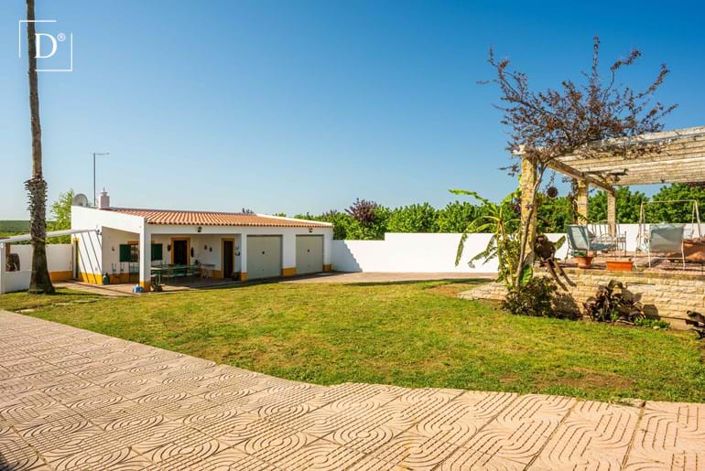 Image No.5-3 Bed Villa for sale