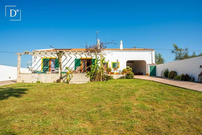 Image No.6-3 Bed Villa for sale