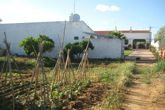 Image No.9-3 Bed Villa for sale