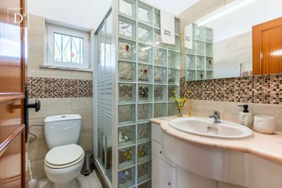 1-12401-a6143ebb3cb0547d86cbab874af8e5c603a53