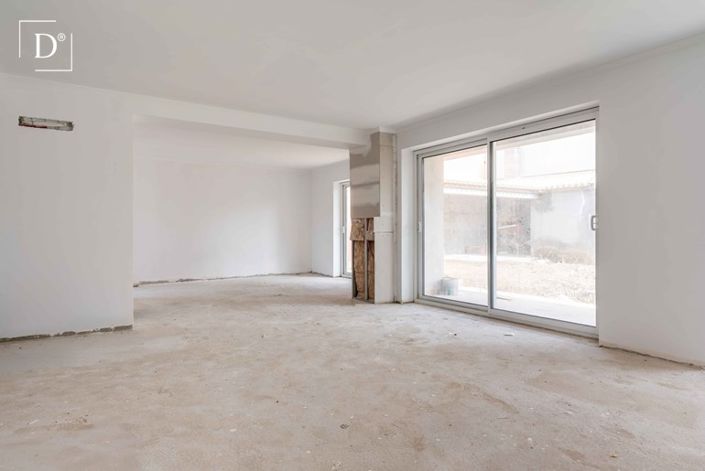 Image No.18-3 Bed Villa for sale