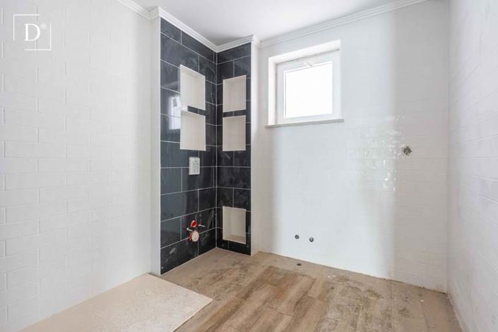 Image No.22-3 Bed Villa for sale