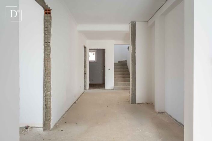 Image No.26-3 Bed Villa for sale