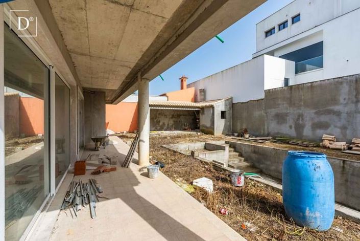 Image No.8-3 Bed Villa for sale