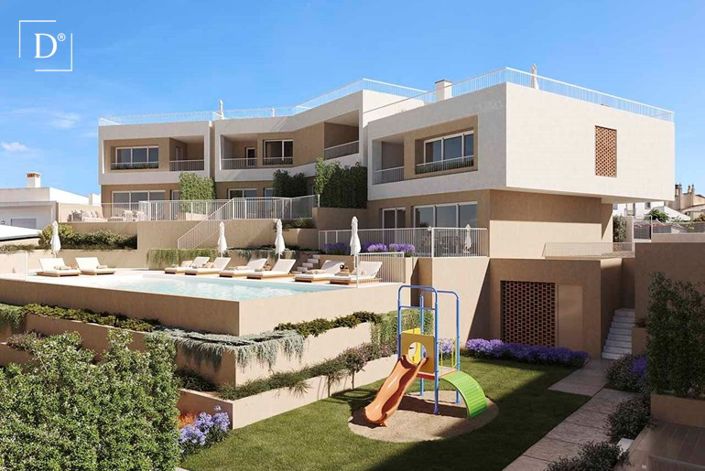 Image No.17-3 Bed Townhouse for sale