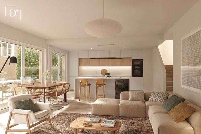 Image No.21-3 Bed Townhouse for sale