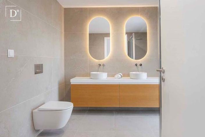 Image No.29-3 Bed Townhouse for sale