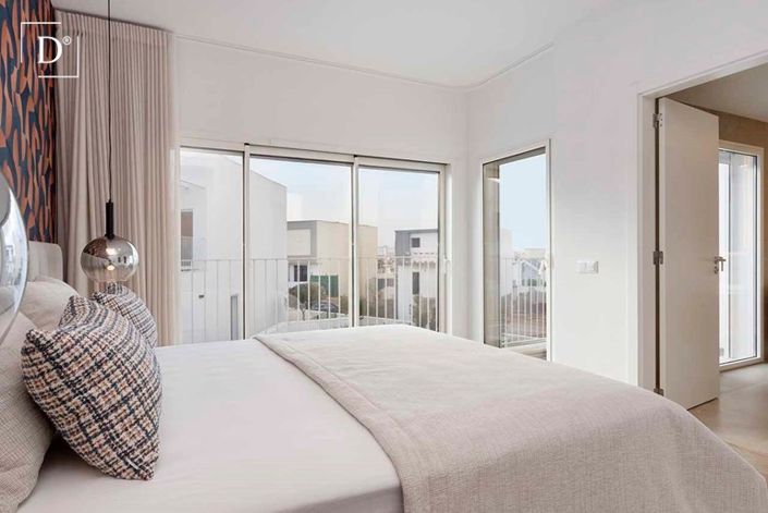 Image No.36-3 Bed Townhouse for sale