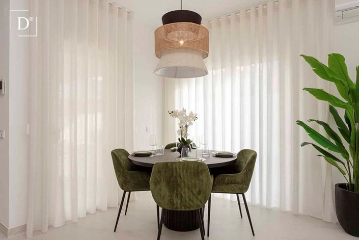 Image No.45-3 Bed Townhouse for sale