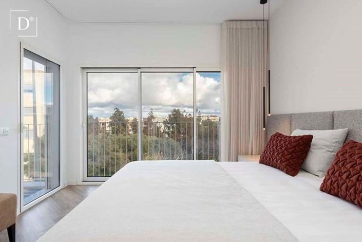 Image No.32-3 Bed Townhouse for sale