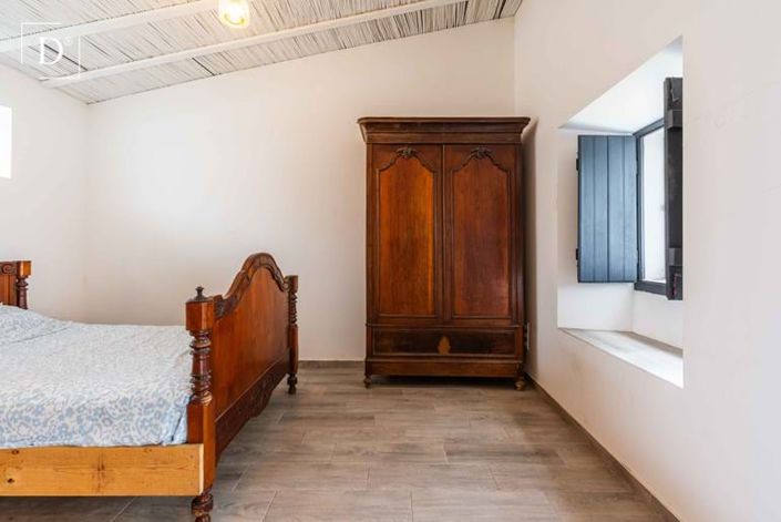 Image No.14-1 Bed Townhouse for sale