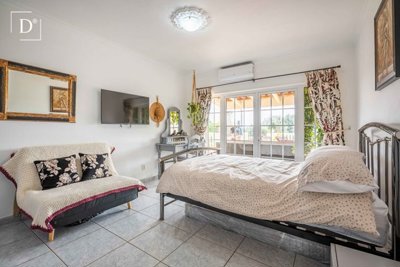 1-12533-a6143ebb3cb0547d86cbab874af8e5c603a53