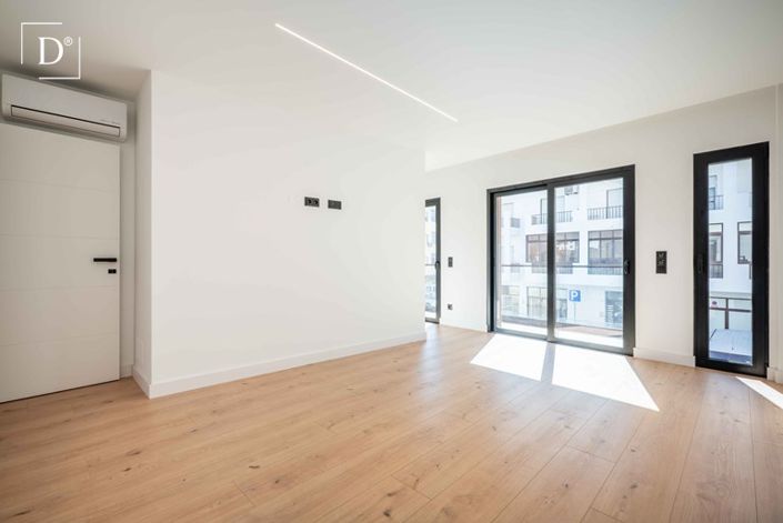 Image No.15-3 Bed Villa for sale