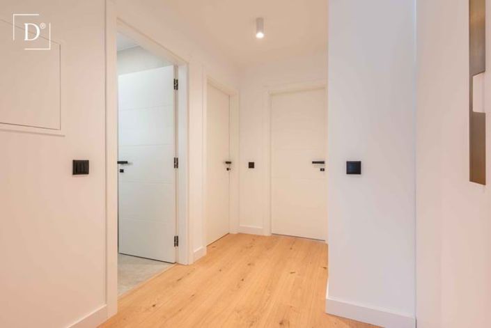 Image No.29-3 Bed Villa for sale