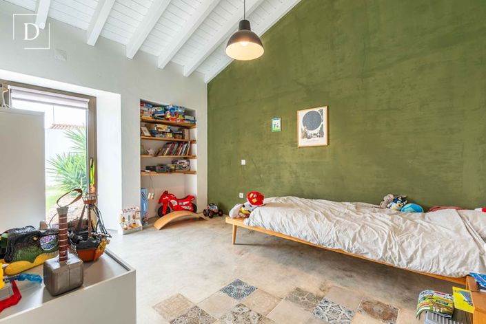 Image No.17-4 Bed Villa for sale