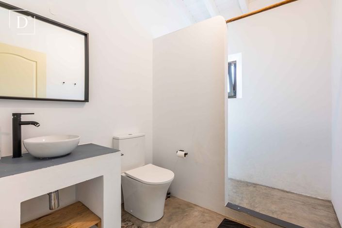 Image No.18-4 Bed Villa for sale