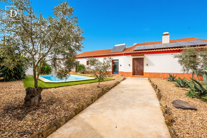 Image No.31-4 Bed Villa for sale