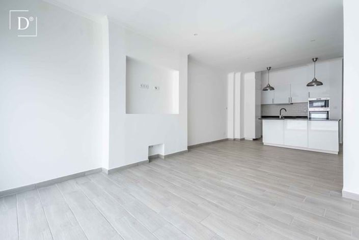 Image No.17-6 Bed Villa for sale