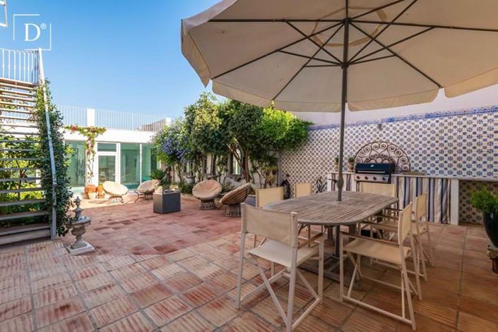 Image No.10-5 Bed Villa for sale