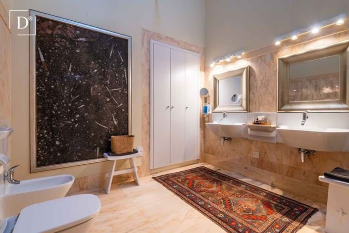 Image No.20-5 Bed Villa for sale