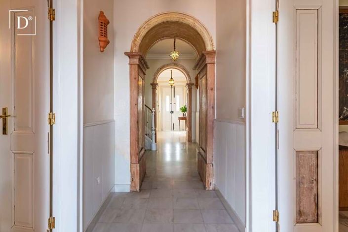 Image No.36-5 Bed Villa for sale