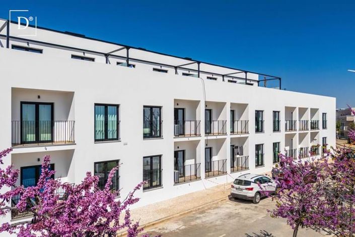 Image No.24-2 Bed Apartment for sale