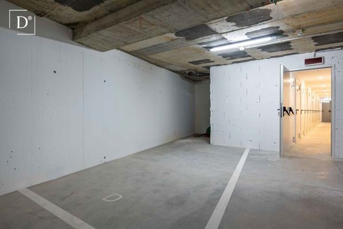 Image No.33-2 Bed Apartment for sale