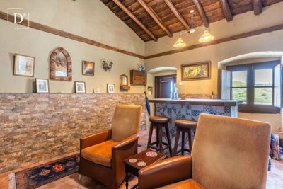 1-12576-a6143ebb3cb0547d86cbab874af8e5c603a53